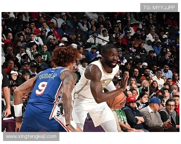 布朗准三双绿军强势击败76人